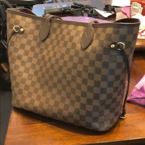 Louis Vuitton Neverfull MM